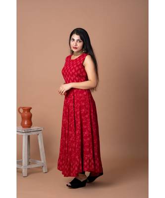 En Vogue Printed Dress With Adjustable Belt 2
