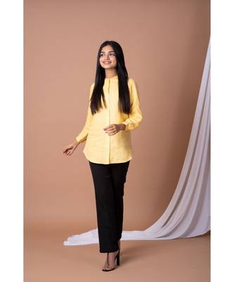 En Vogue Solid Linen Shirt 2