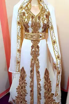 White Zari Stone Work Georgette Islamic Style Beads Embedded Partywear Kaftan Long Gown Evening wear Dubai kaftan