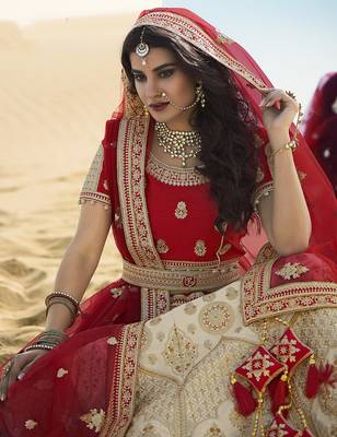 Cream thread embroidery silk semi stitched lehenga 3