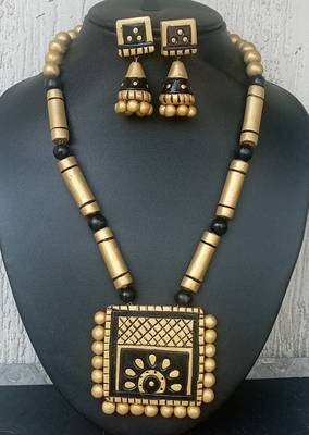 Handmade Gold/Black terracotta-necklace set 5
