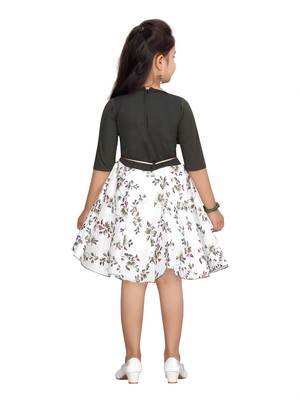 Green plain blended cotton girls-dresses 4