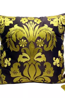 Golden Damask Patterned Cushion Cover