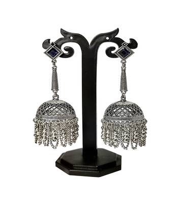Silver crystal earrings 1