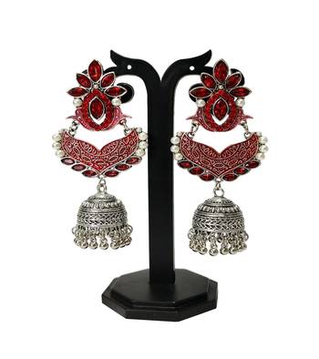 Red pearl earrings 1