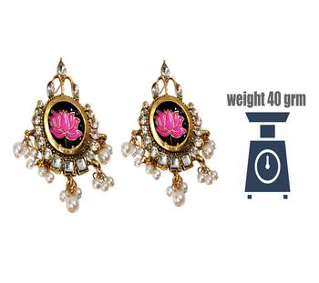 Pink pearl earrings 4