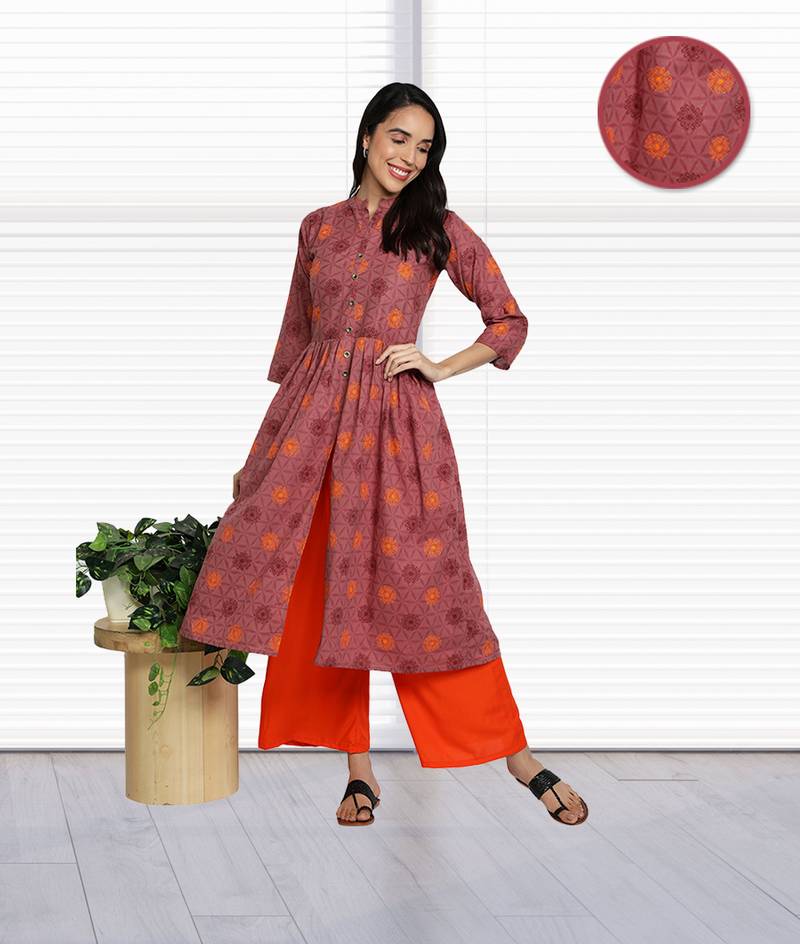 Pure Cotton Printed Flared & Front Slit Women Kurti (Magenta)