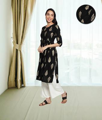 Gold Foil Printed Flared Rayon Women Kurti (Black) 3