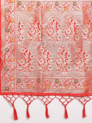 Red woven banarasi saree with blouse 4