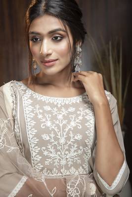 Beige thread embroidery georgette salwar 4