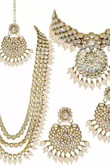 Traditional Kundan Pearl Wedding Choker Bridal Necklace Set Earrings & Maang Tikka For Women