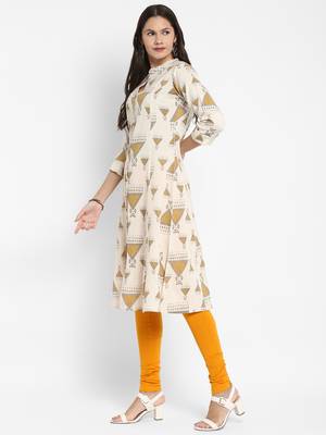 Printed A-Line Cotton Off white Kurta With Multiple Slit 3