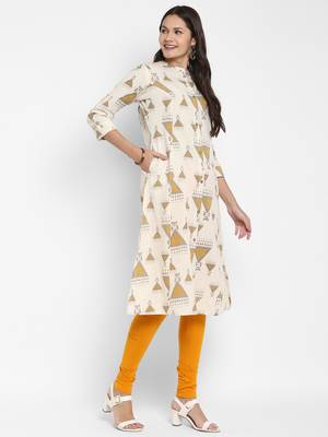 Printed A-Line Cotton Off white Kurta With Multiple Slit 4