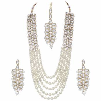 Kundan & Moti Rani Haar With Earrings & Maang Tikka For Women 3