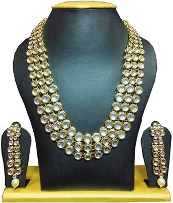 Traditional Kundan Jewellery Set For Women 4