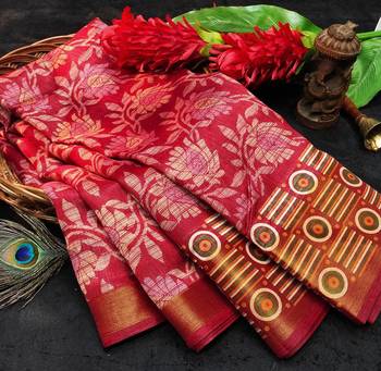 Pink Art Silk Floral Printed Saree With Blouse 5