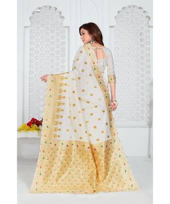 white banarasi-sarees 2