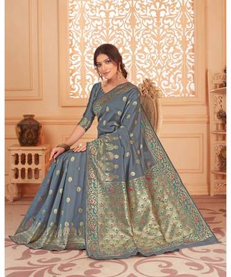 grey banarasi-sarees 3
