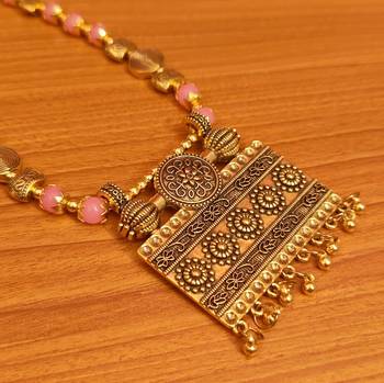 Pink necklaces 2