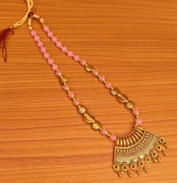Pink necklaces 1