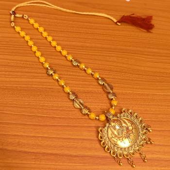 Yellow necklaces 2