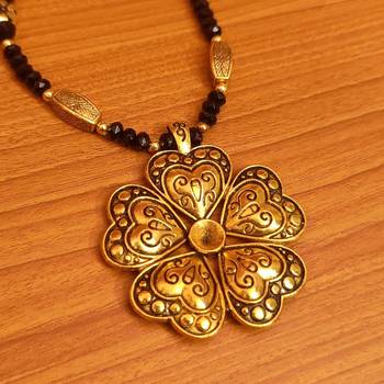 Black necklaces 2