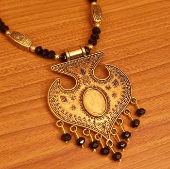 Black necklaces 2