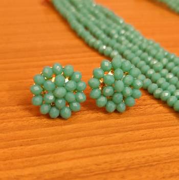 Green necklace-sets 2