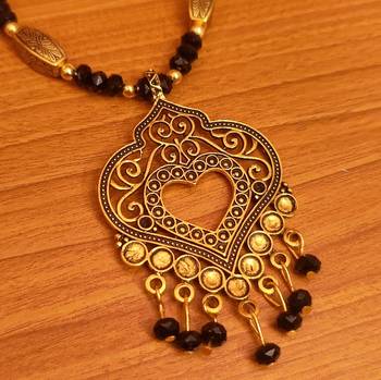 Black necklaces 2