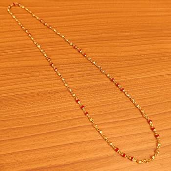 Red necklaces 1