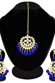 Traditional Pearl And Blue Kundan Maang Tikka With Earring Set For Women