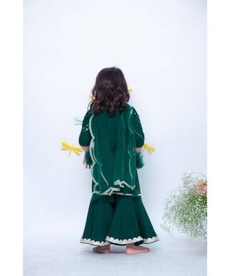 Green Mirror And Thread Work Kurti And Sharara 3