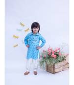 Green Kurta With Peacock Motif And Dhoti Set