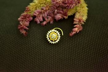 Designer 42 Diamond Yellow cubic zirconia nose ring or Nose Pin 3