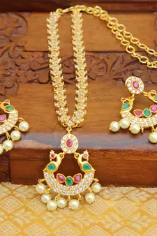 Multicolor agate necklaces