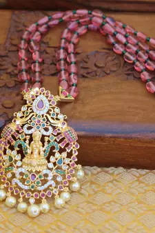 Multicolor agate necklaces