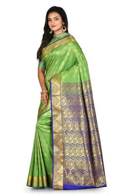 Green woven art silk saree with blouse 2