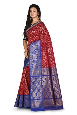 Red woven silk blend saree with blouse 2