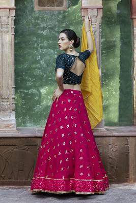Dark-pink embroidered georgette semi stitched lehenga 3