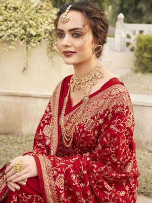 Red embroidered silk blend saree with blouse 2