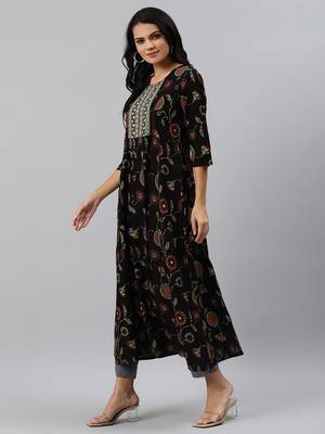 Black printed viscose rayon maxi-dresses 3