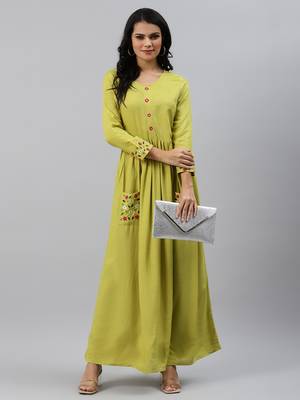 Green embroidered viscose rayon maxi-dresses 5