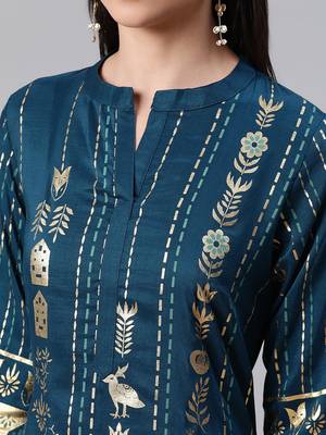 Teal printed rayon kurtas-and-kurtis 4