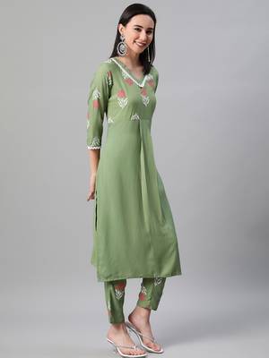 Green printed rayon kurtas-and-kurtis 2