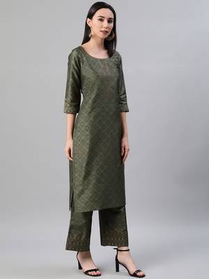 Green printed art silk kurtas-and-kurtis 2