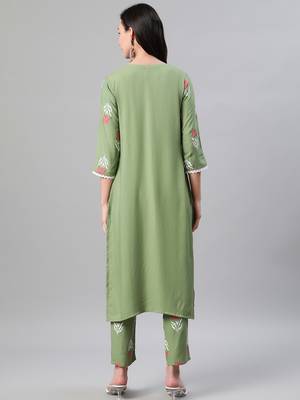 Green printed rayon kurtas-and-kurtis 3