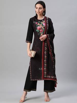 Black printed crepe kurtas-and-kurtis 5