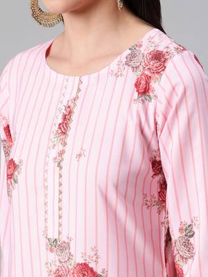 Pink printed crepe kurtas-and-kurtis 4