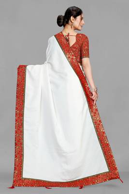 White polycotton saree With Fancy Lace and Jacquard Silk Blouse Piece. 4