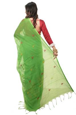Green woven cotton silk saree with blouse 3